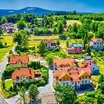 Appartement Przy Starej Piekarni Vip By Royal Aparts 4*