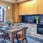 Przy Starej Piekarni Vip By Royal Aparts 4* Шклярска-Поремба