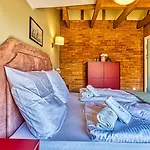 Appartement Przy Starej Piekarni Vip By Royal Aparts 4*