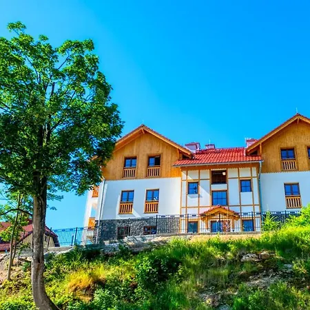 Przy Starej Piekarni Vip By Royal Aparts 4* Шклярська Поремба